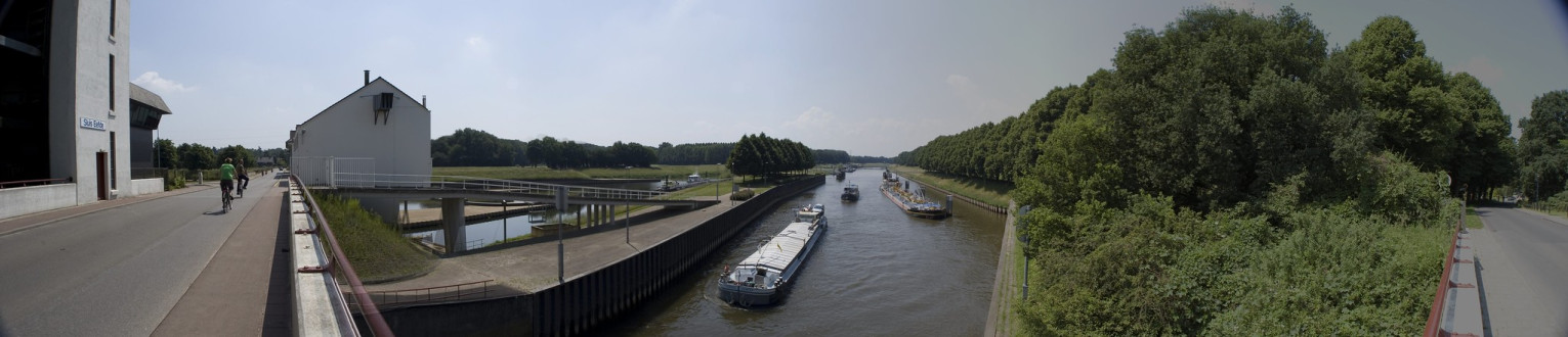 Panorama of the Eefde Locks