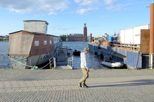 7798 Fotos aus Stockholm, der Hauptstadt Schwedens; ehem. Hafenanlage am Söder Mälarstrand  - jetzt Liegeplätze für Hausboote.