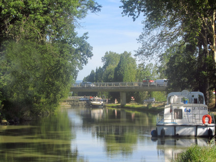Canal du Midi, 39e bief (bief de Saint Jean, 2 km 864), arrivée sur l'écluse de Saint Jean.