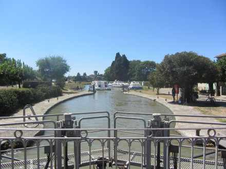Canal du Midi, écluse (simple) de Marseillette, commune de Marseillette, Aude, première écluse dans le Minervois.