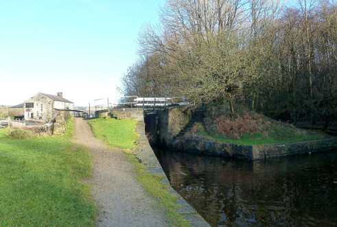 Roaches Lock No. 15 W Huddersfield Narrow Canal
