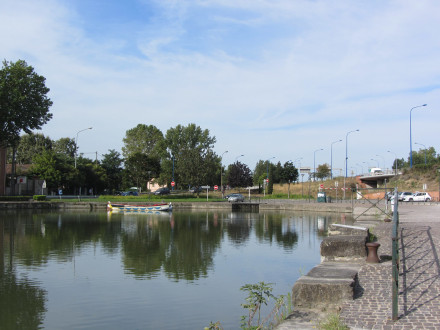 Le Canal du Midi à l'Embouchure à Toulouse, écluse de Garonne.