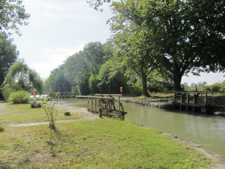 Canal du Midi, écluse (simple) de Guillermin, commune de Saint Martin Lalande, Aude.