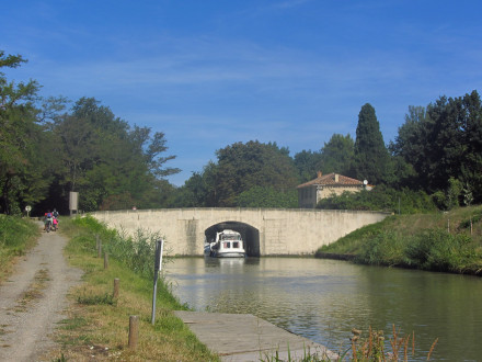 Canal du Midi, écluse (simple) de l'Evèque (sens Etang de Thau Toulouse), commune de Villedubert, Aude.