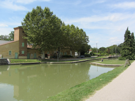 Canal du Midi, écluse (double) de Montgiscard (sens Etang de Thau Toulouse), commune de Montgiscard, Haute Garonne.