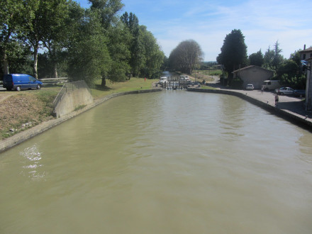 Canal du Midi, 41e bief (bief de Fresquel Simple, 0 km 105), le plus court du Canal.