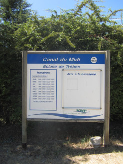 Canal du Midi, écluse (triple) de Trèbes.