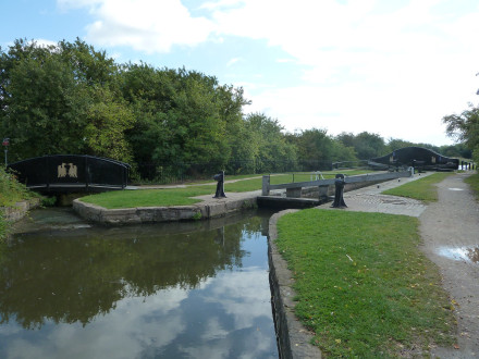 Morse Lock 49 and Bridge 41C Chesterfield Canal