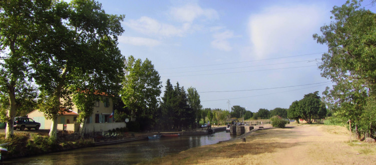 Canal du Midi, écluse (simple) de Bagnas, dernière écluse en venant de Toulouse, commune d'Agde, Hérault.
