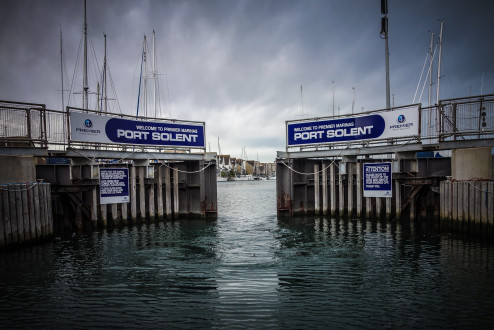 Port Solent Lock Gates Opening