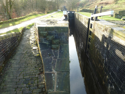 Pig Tail Lock Lock 32E Cellars Clough Huddersfield Narrow Canal Yorkshire