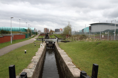 12460 To Manchester Ashton Canal lock 4 Bradford