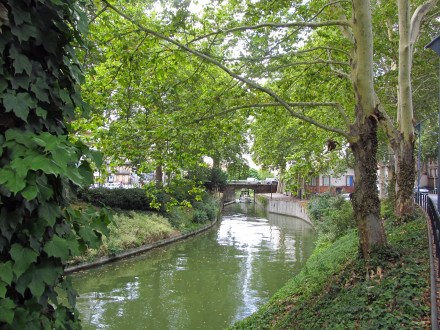 Canal du Midi à Toulouse, ancien 4e bief (bief Matabiau, 0 km 283, sens Etang de Thau Toulouse).