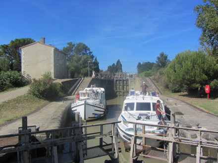 Canal du Midi, écluse de Fresquel Double, commune de Carcassonne, Aude.