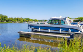 Estivale Quattro S-liegt bereit in der Nicols Basis Glénac